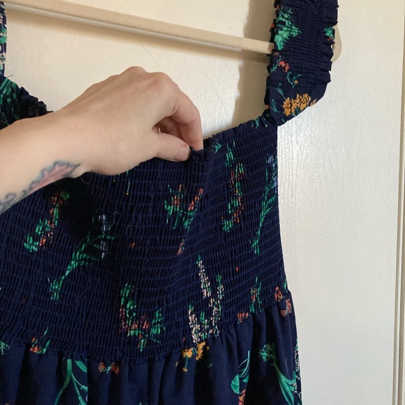 🌞I ❤️ Joah Navy Blue w/ Yellow/Pink Floral Design & Off Shoulder Cap Sleeves - Picture 4 of 5